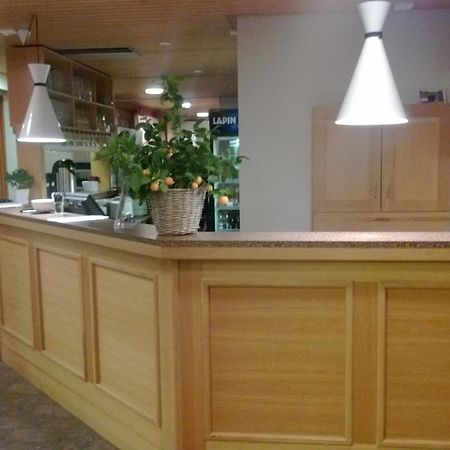 Juthbacka Hotell Uusikaarlepyy Kültér fotó